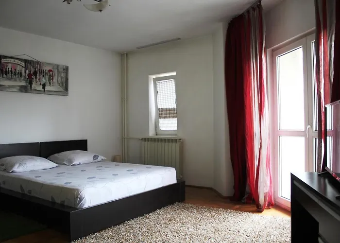 Decebal 1 Premium Apartament